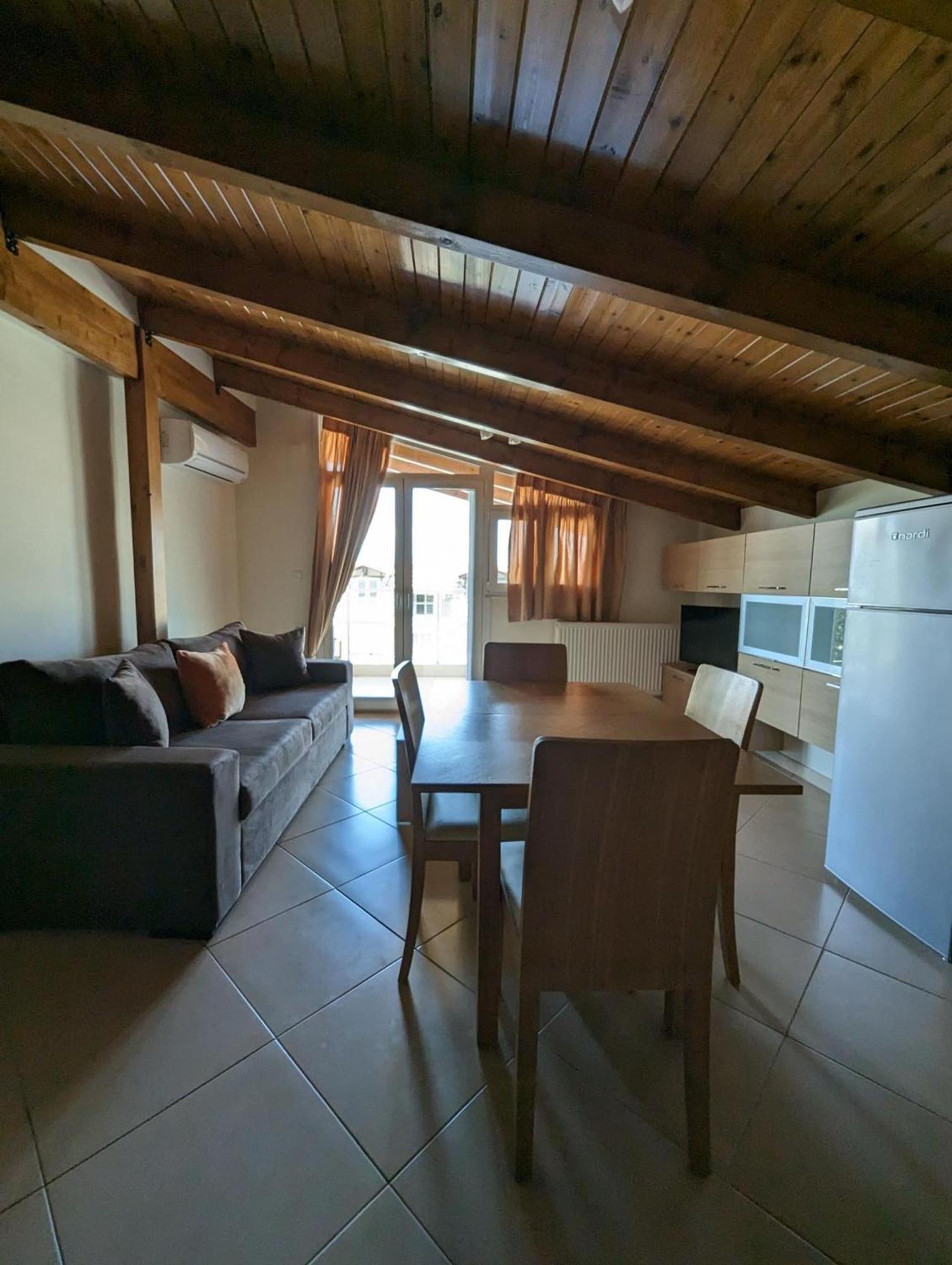 Samaras Apartments Kamena Vourla Exterior foto