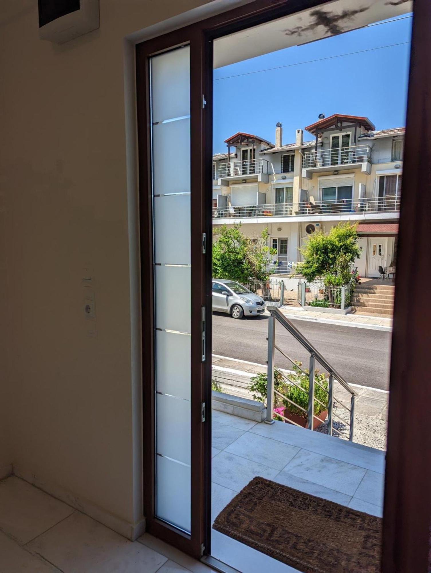 Samaras Apartments Kamena Vourla Exterior foto